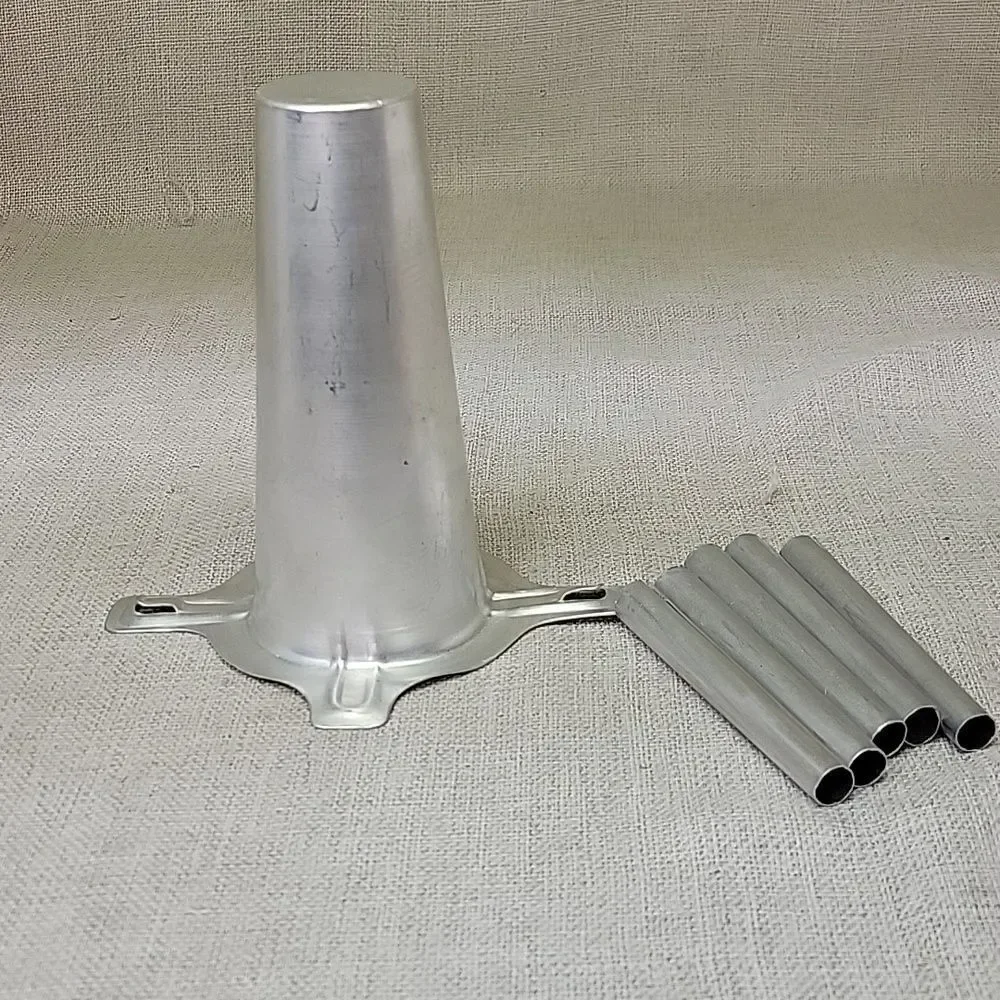 Wilton Decorator Preferred Bakeware Heating Core